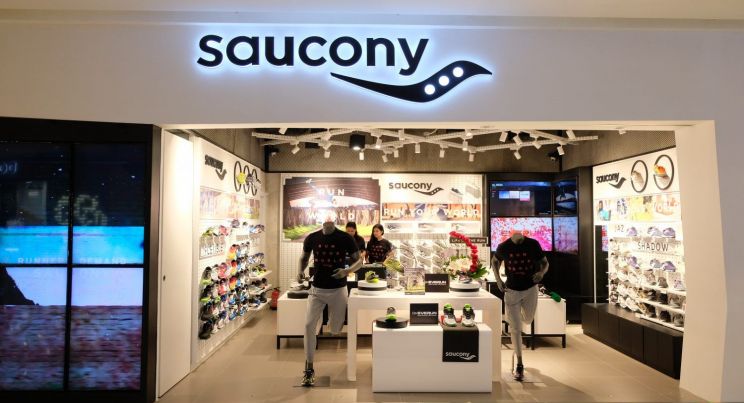 Saucony situa a Espana como un mercado clave en su expansion y pone el foco en Madrid y Barcelona